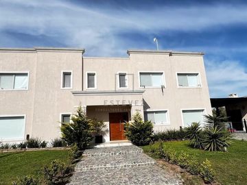 Casa  en Venta ubicado en San Matias, Escobar, G.B.A. Zona Norte