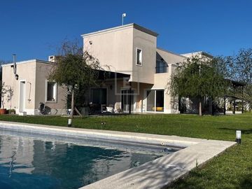 Casa  en Venta ubicado en San Matias, Escobar, G.B.A. Zona Norte