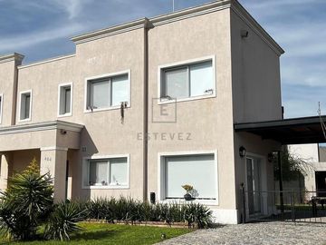 Casa  en Venta ubicado en San Matias, Escobar, G.B.A. Zona Norte