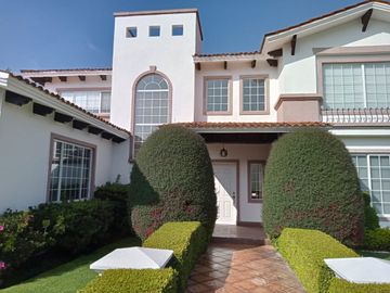 Casa en renta amueblada en Los Robles, Lerma.