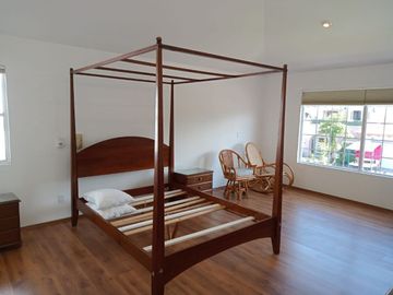 Casa en renta amueblada en Los Robles, Lerma.