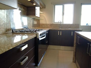 Casa de Lujo en venta en Vistas del Tule 1