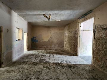CASA EN VENTA EN EL CENTRO DE MERIDA PARA REMODELAR