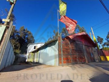 Oportunidad casa + almacén en venta 70 M Litoral Central, San Sebastián. Excelente ubicación, rol propio + patente comercial.