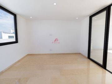 CASA EN VENTA EN COTO FONTEÉ, SOLARES ZAPOPAN JALISCO.