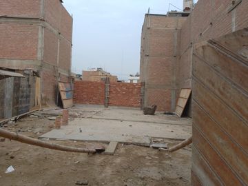 Terreno en venta de 205m2 ubicado en Puente Piedra, Lima, Perú