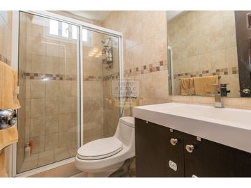 Apartamento Remodelado en San Francisco, Panamá - PH Portofino