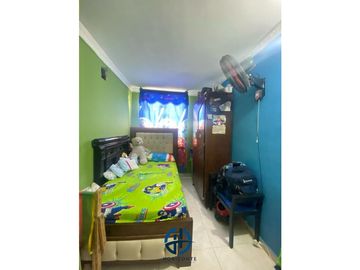 SE VENDE APARTAMENTO PARQUES DE BOLVAR 1 PISO 2