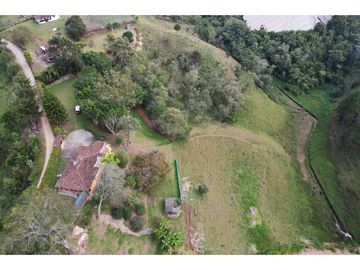 Vendo finca Marinilla sector Las Mercedes