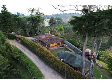 Vendo finca Marinilla sector Las Mercedes