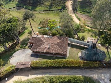 Vendo finca Marinilla sector Las Mercedes