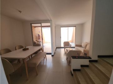 Venta Bonita casa en Hacienda el pino el Alfaguara jamundi.Mbm
