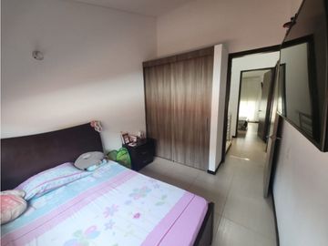 Venta Bonita casa en Hacienda el pino el Alfaguara jamundi.Mbm