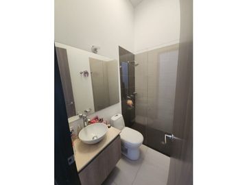 Venta Bonita casa en Hacienda el pino el Alfaguara jamundi.Mbm