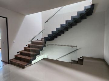 Casa en Venta en LOMALTA TRES MARÍAS con casa Club