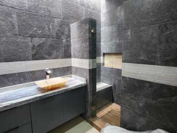 Casa en Venta en LOMALTA TRES MARÍAS con casa Club