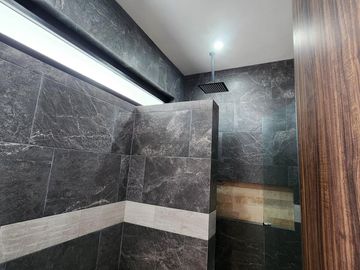 Casa en Venta en LOMALTA TRES MARÍAS con casa Club