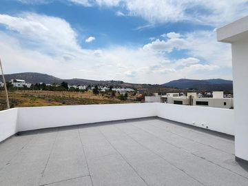 Casa en Venta en LOMALTA TRES MARÍAS con casa Club