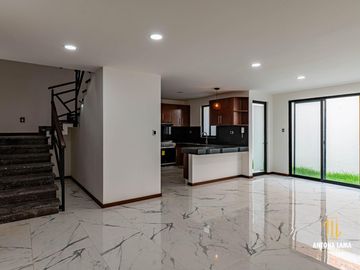 Casa en  Venta en Altana Residencial