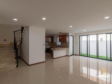 Casa en  Venta en Altana Residencial