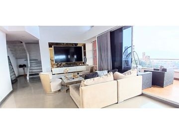 Excelente ubicación del Tesoro, piso muy alto y vista panorámica