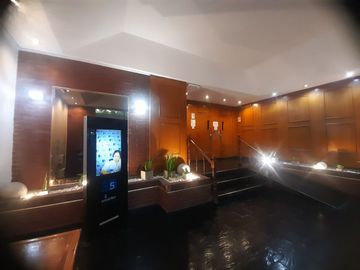 Alquila depto 3 y medio amb. luminoso piso alto