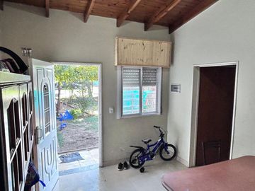 VENTA PH BERAZATEGUI 2 AMBIENTES CON PARQUE