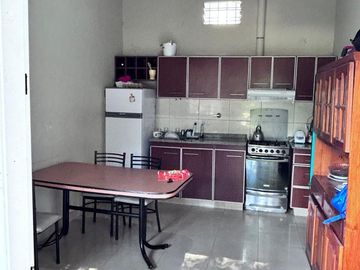 VENTA PH BERAZATEGUI 2 AMBIENTES CON PARQUE