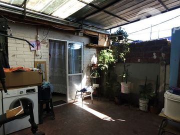 Casa en Venta en pasaje literatura 968