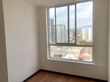 Departamento en Venta en Vicuña Mackenna Metro Irarrázaval