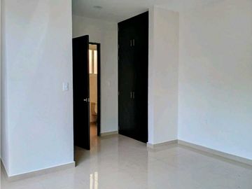 VENTA DE CASA EN PRIVADA SOBRE DIANA