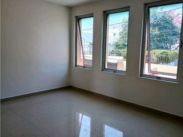 VENTA DE CASA EN PRIVADA SOBRE DIANA