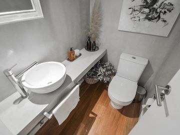 APTO CRÉDITO! Cómodo y amplio 4 ambientes con escritorio en Caballito.