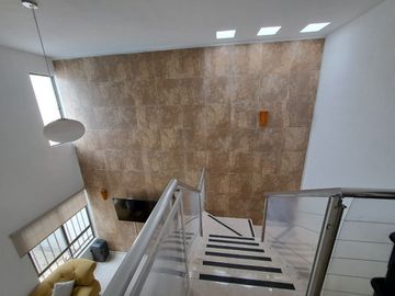 Venta casa con 4 recámaras y paneles solares en Las Américas II, Mérida Yucatán.