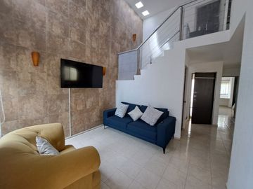 Venta casa con 4 recámaras y paneles solares en Las Américas II, Mérida Yucatán.