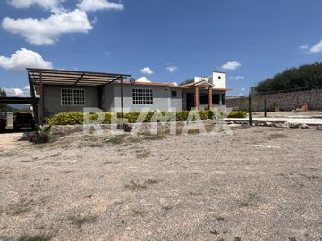 CASA EN VENTA SAN PABLO TOLIMAN (MUY CERCA DE PEÑA DE BERNAL) - (3)