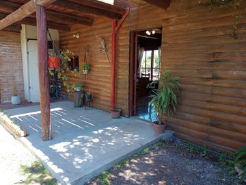 VENTA - CASA QUINTA - ZONA LA JUANITA