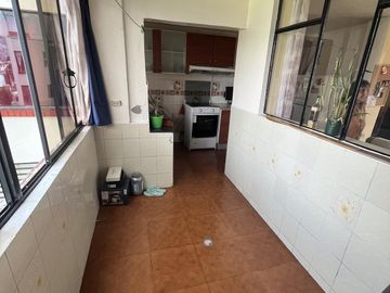 DEPARTAMENTO DE VENTA 3 DORMITORIOS,  SECTOR  LA LUZ