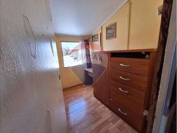 Precio Oportunidad: Casa Ampliable en Peñalolén