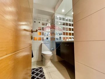 A pasos del Metro Manquehue y Colegio SEK - 130 m2