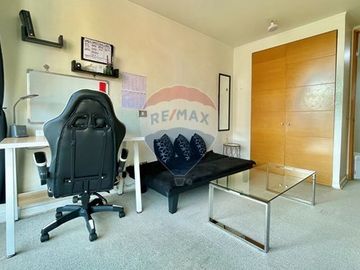 A pasos del Metro Manquehue y Colegio SEK - 130 m2