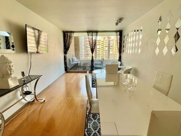 A pasos del Metro Manquehue y Colegio SEK - 130 m2