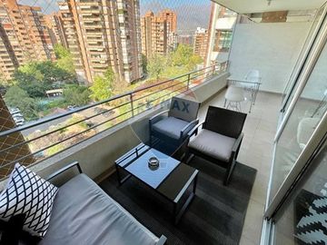 A pasos del Metro Manquehue y Colegio SEK - 130 m2