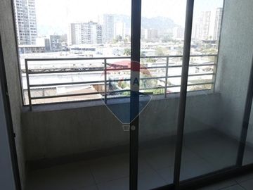 Excelente ubicación, calle Hipodromo Chile