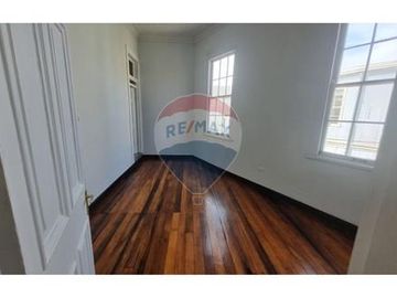 Casa con doble potencial en Cerro Concepción