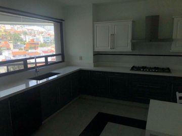 OPORTUNIDAD EN VENTA PENT-HOUSE,   INTERLOMAS ESTADO DE MEXICO