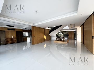Casa en Venta exclusiva a la cancha de golf, en el Barrio El Golf, Nordelta