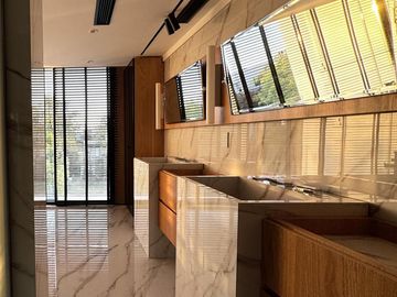 Casa en Venta exclusiva a la cancha de golf, en el Barrio El Golf, Nordelta