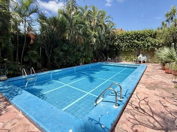 HERMOSA CASA TIPO HACIENDA
