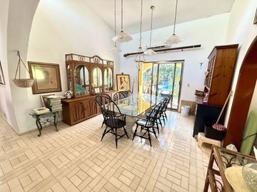 HERMOSA CASA TIPO HACIENDA
